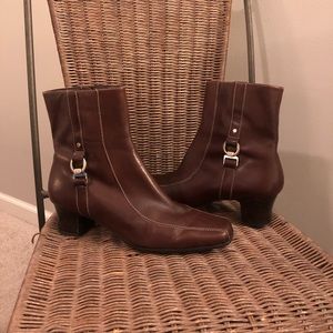 Vintage | Anne Klein Brown Leather Square Boots